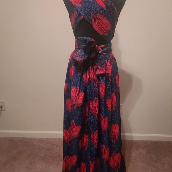 Black Print Maxi Infinity Dress with Split - Picture 4 of 4